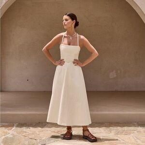 [NWT] size US2/AU6  VRG GRL SELITA MIDI DRESS CREAM